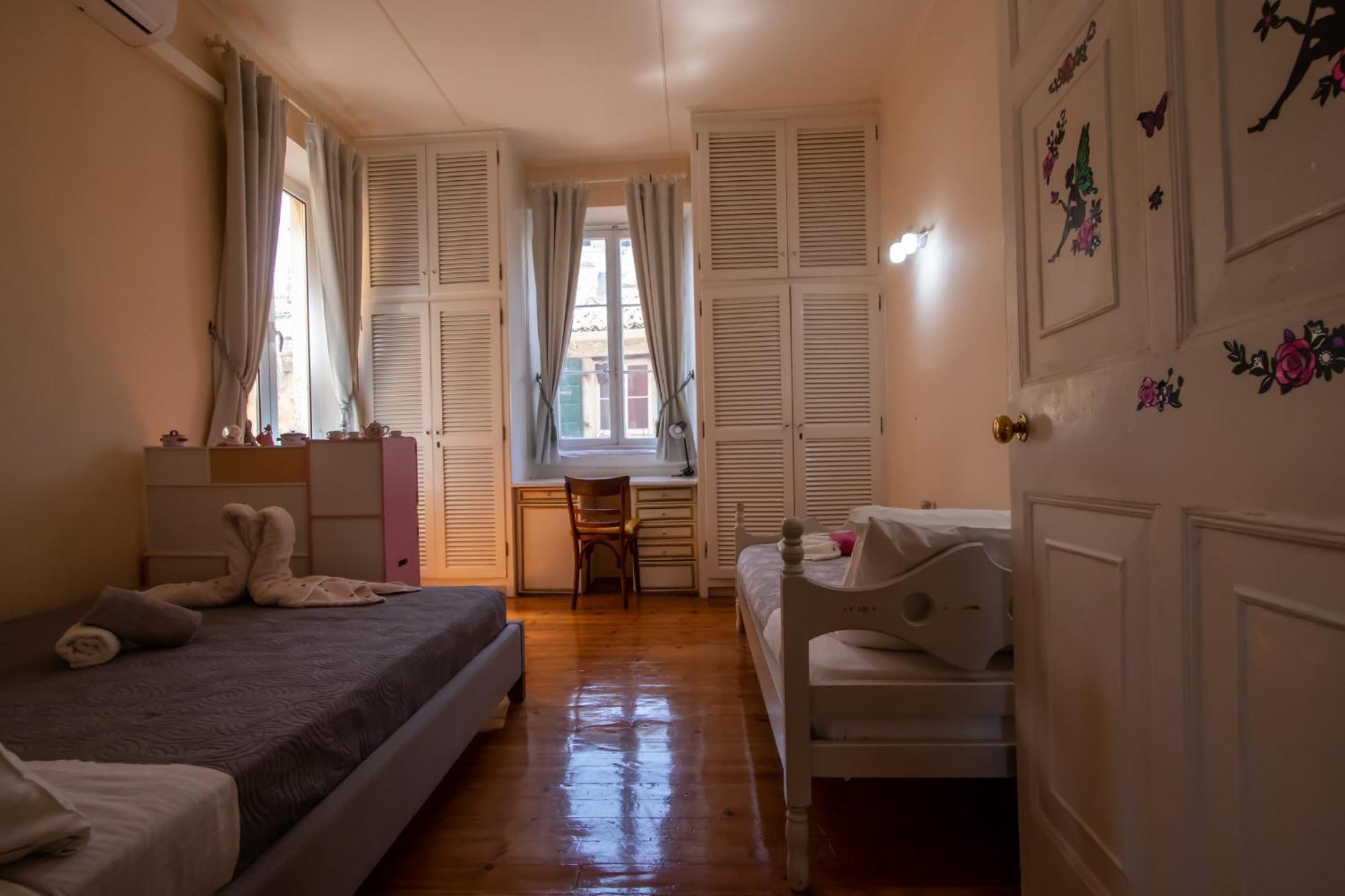Elenis, In The Heart Of The Old Town Apartment Corfu  Екстериор снимка